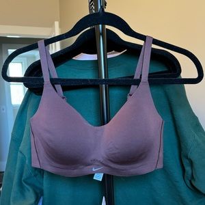 Nike sports bra / bralette